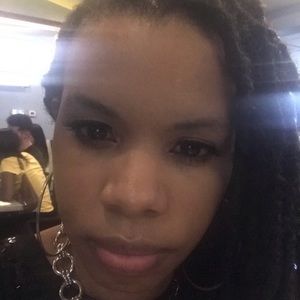 Meet your Posher, Kereen